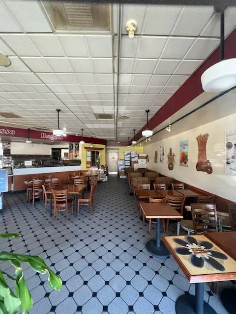 Malibu Bagel Cafe Picture 5