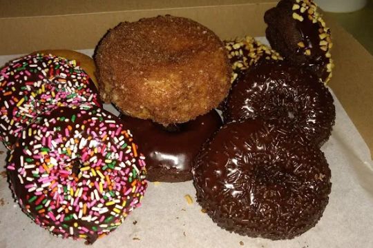 Upland Donuts