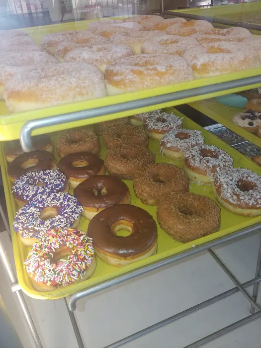 Super Donuts & Deli Picture 5
