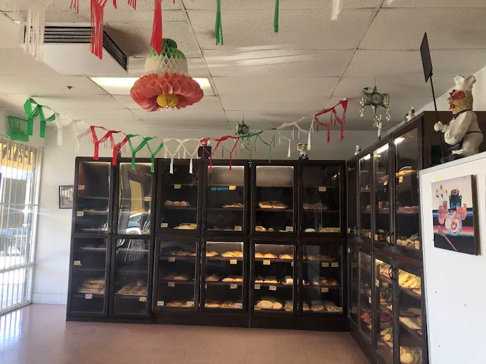 Vallarta's Bakery Picture 8