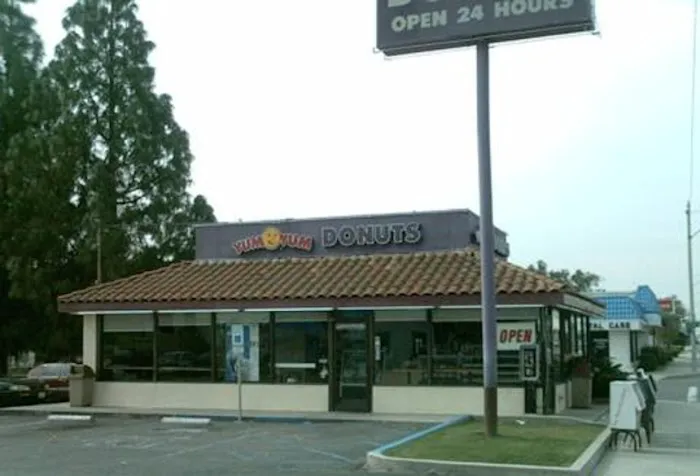 Yum Yum Donuts Picture 2