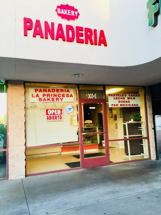 La Princesa Bakery Picture 2