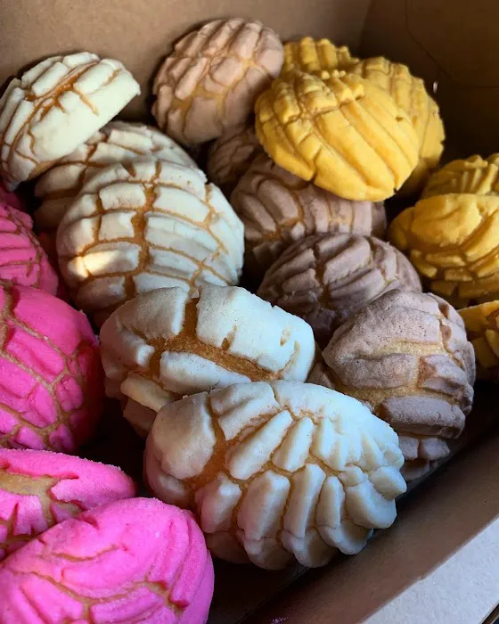 DELICIAS DEL HORNO BAKERY Picture 4