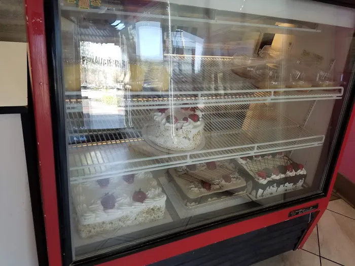 DELICIAS DEL HORNO BAKERY Picture 6