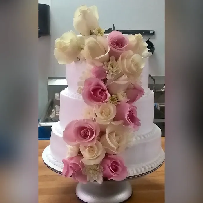 La Rosa Bakery #2 Picture 8