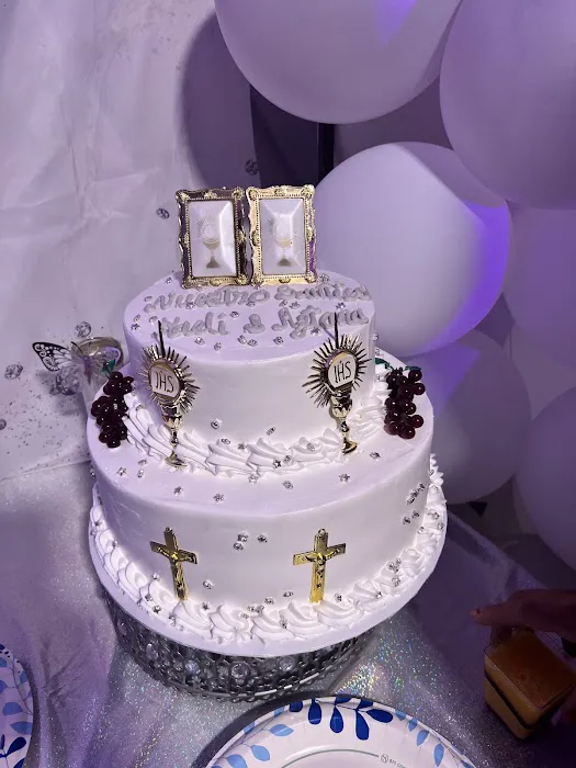 Lola's Bakery Picture 9