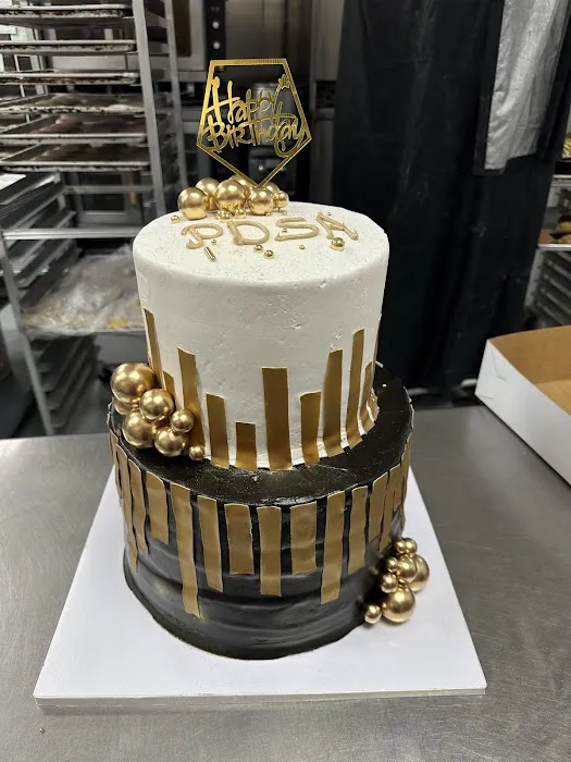 Lola's Bakery Picture 7