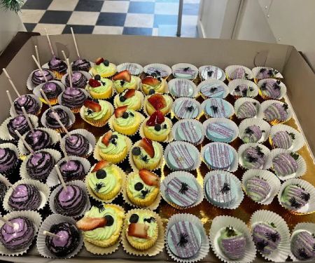 Lola's Bakery