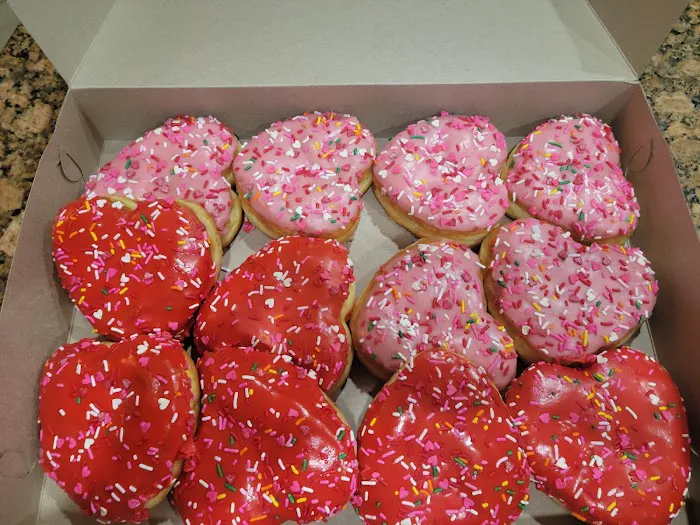 Donut Palace Picture 6