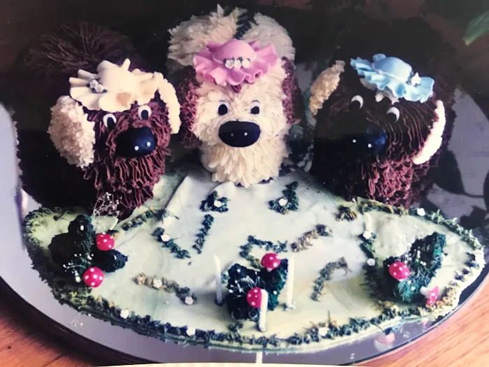 Specialty Cakes & Cookies Picture 10