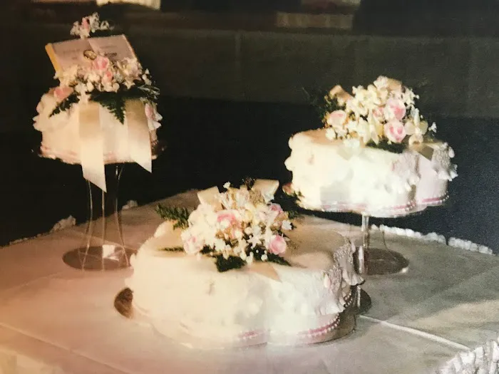 Specialty Cakes & Cookies Picture 4
