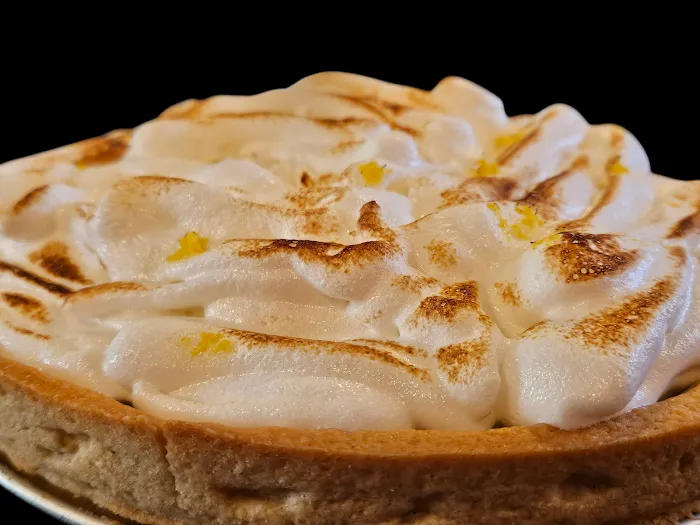 Crema Dolce Boutique Bakery Picture 5