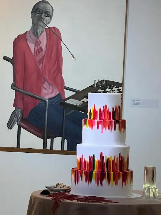 The Frosted Fox Cake Shop Picture 7