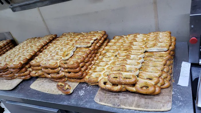 Philly Pretzel Factory Picture 1