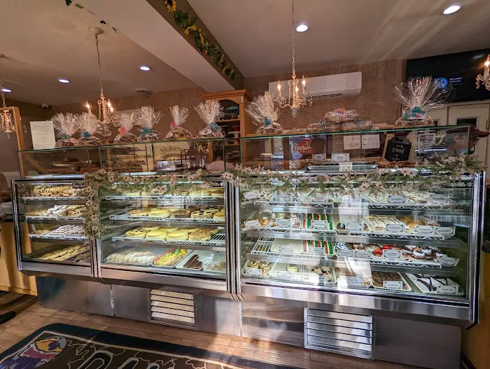 Annadale Bakery Picture 7