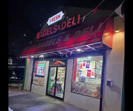 Arianas Bagels & Mexican Food