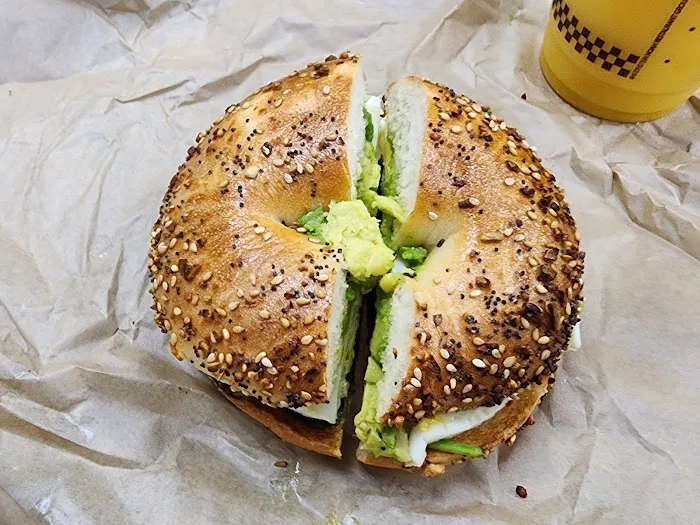 Noah's NY Bagels Picture 4