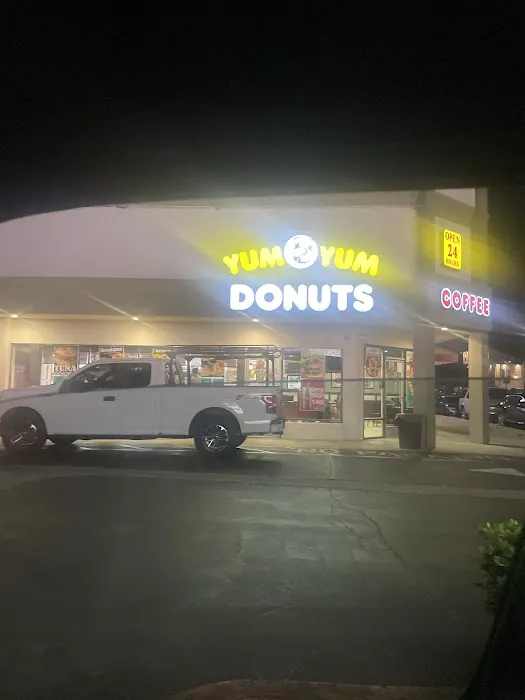 Yum Yum Donuts Picture 1