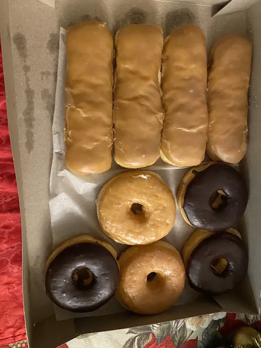 Yum Yum Donuts Picture 9