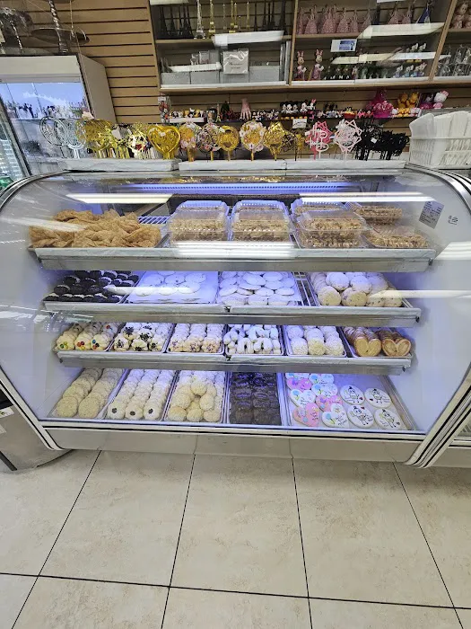 Lotus Bakery Picture 10