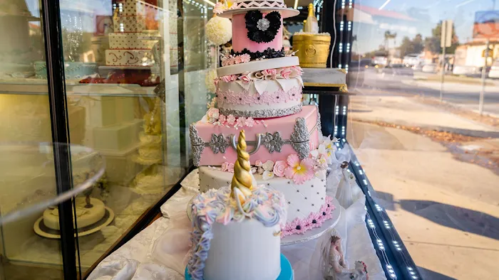 Lotus Bakery Picture 7