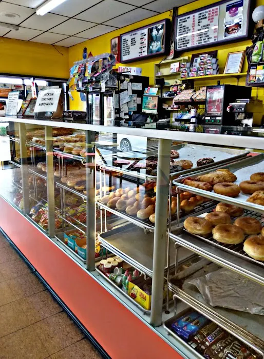 Christy's Donuts Picture 4