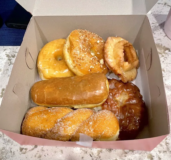 Freshh Donuts Picture 5