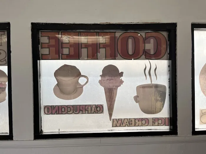Howard's Donuts & Deli Picture 6