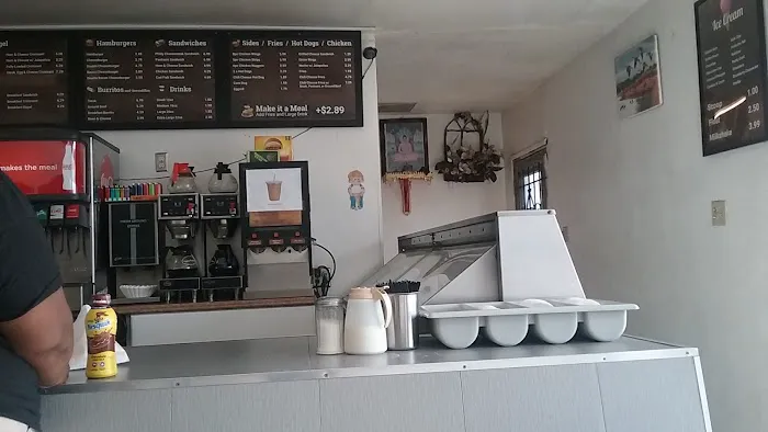 Howard's Donuts & Deli Picture 2