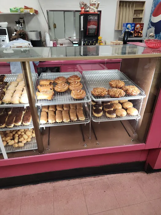 J & J Donuts & Ice Cream Picture 5