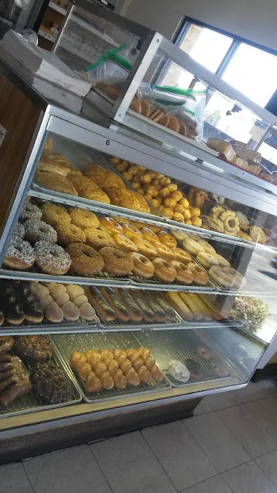 Christy's Donuts Picture 5