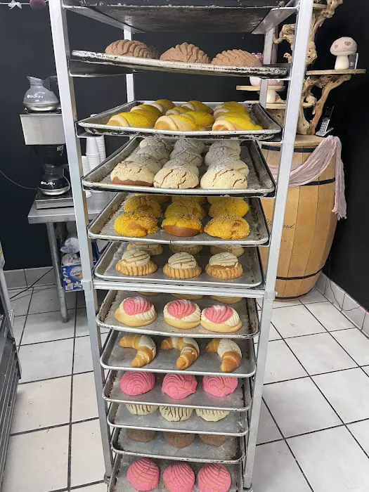 La Panaderia Bakery Picture 2