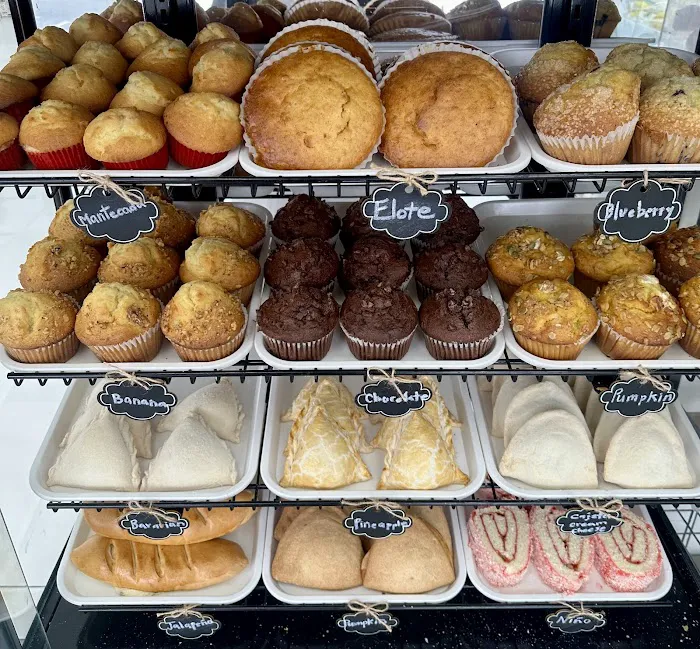 La Panaderia Bakery Picture 3