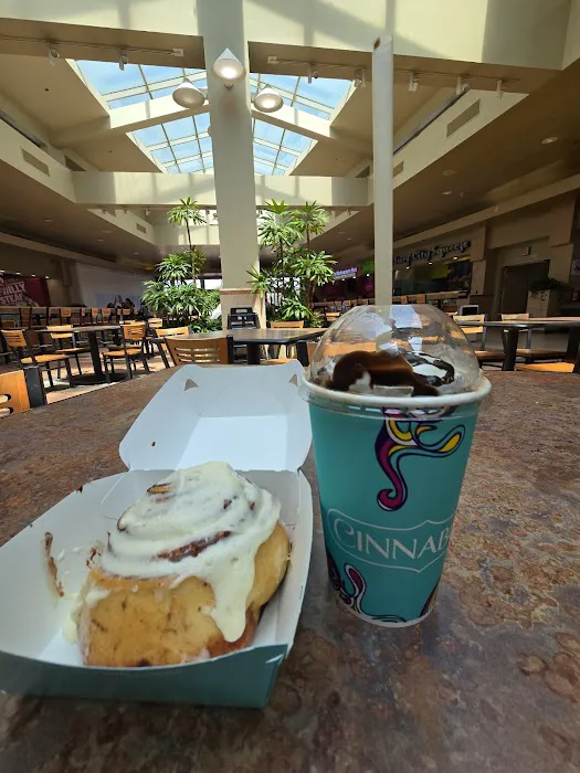Cinnabon Picture 2