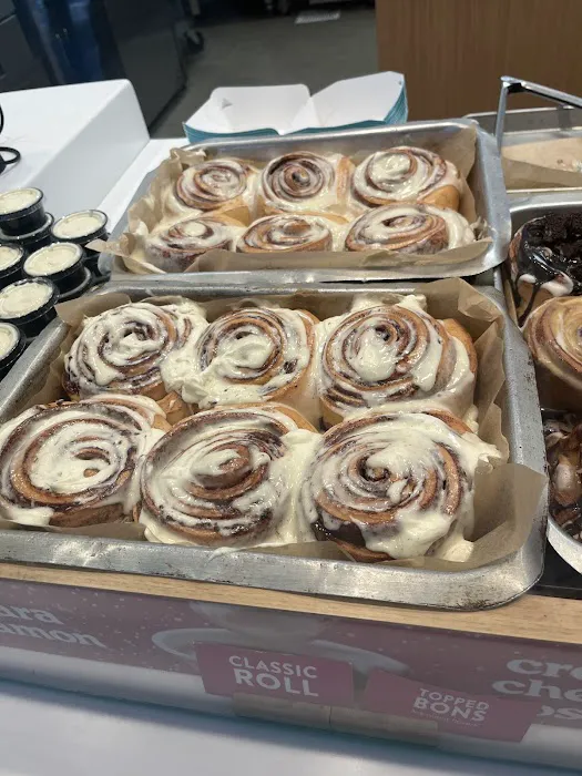 Cinnabon Picture 5