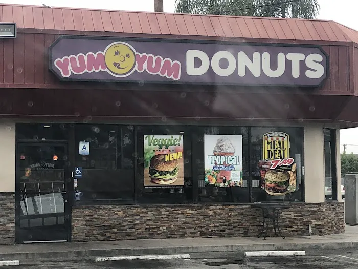 Yum Yum Donuts Picture 2