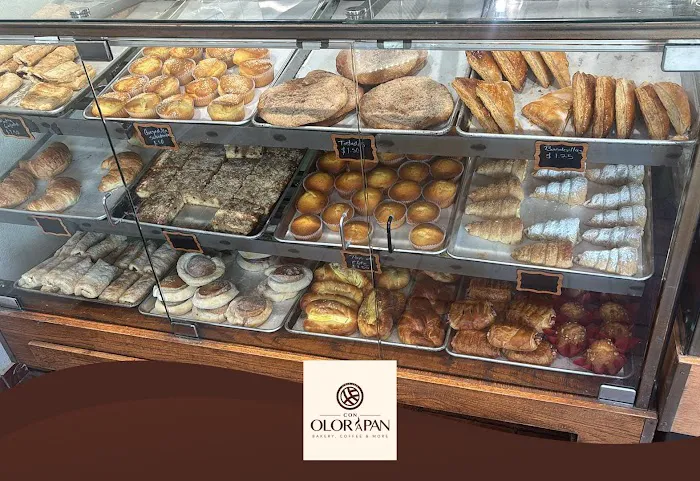 El Fer Bakery Picture 2