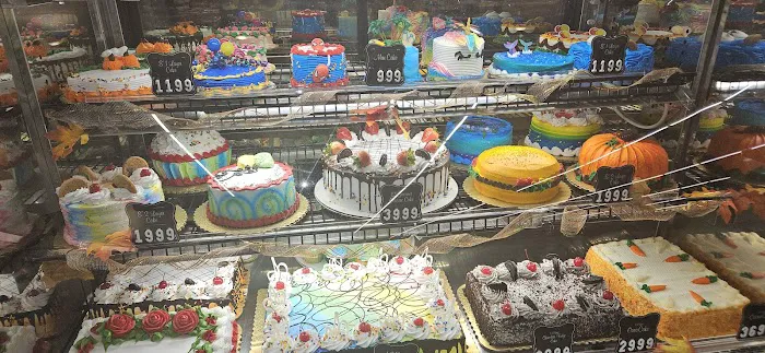 Stater Bros Deli & Bakery Picture 5