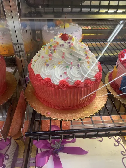 Stater Bros Deli & Bakery Picture 6