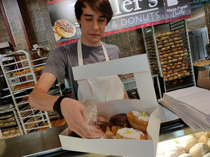 Beiler's Bakery Picture 5