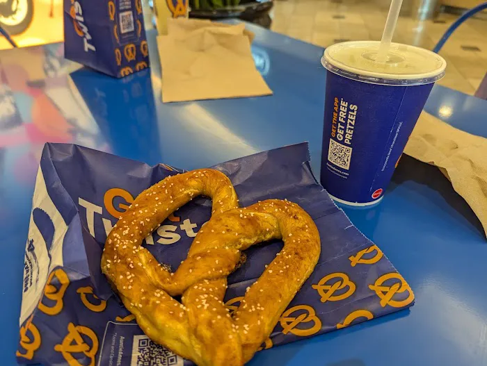 Auntie Anne's Picture 4