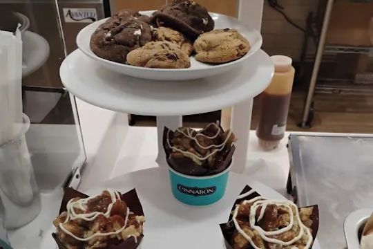 Cinnabon