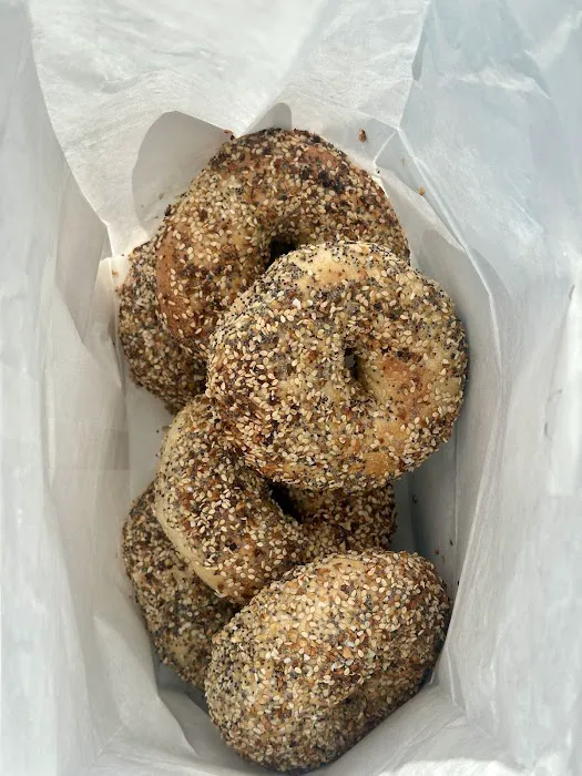Kismet Bagels - Rittenhouse Square Picture 3