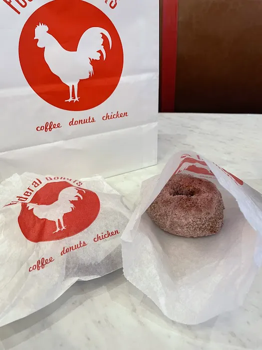 Federal Donuts & Chicken Center City Picture 6