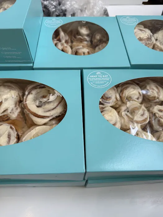 Cinnabon Picture 4
