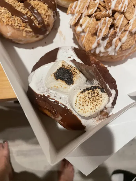 Sundae Donuts Staten Island Picture 2