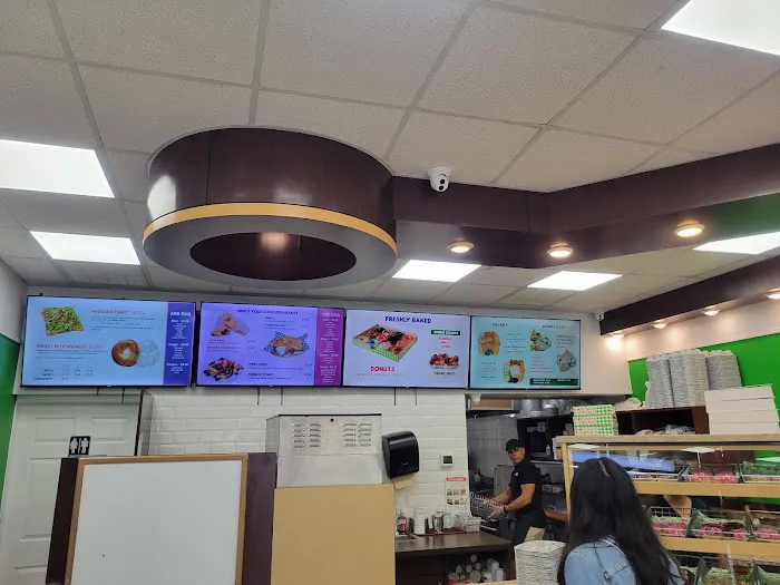 Country Donuts Picture 5