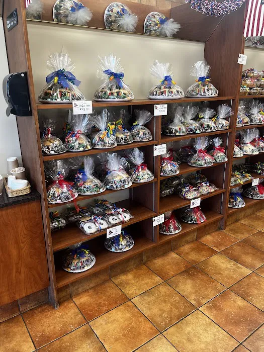 Alfonso's Pastry Shoppe Picture 7