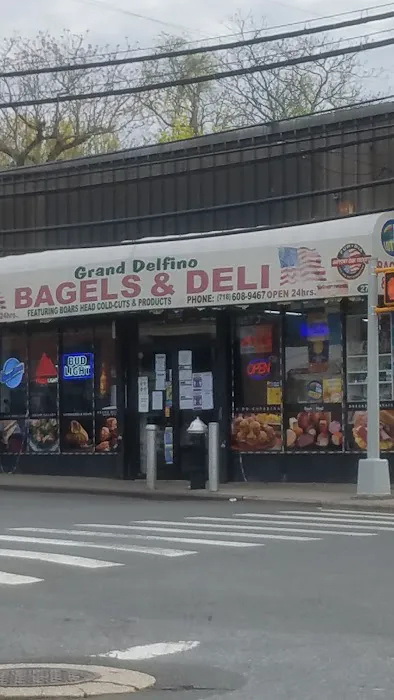 Grand Delfino Bagels & Deli Picture 1