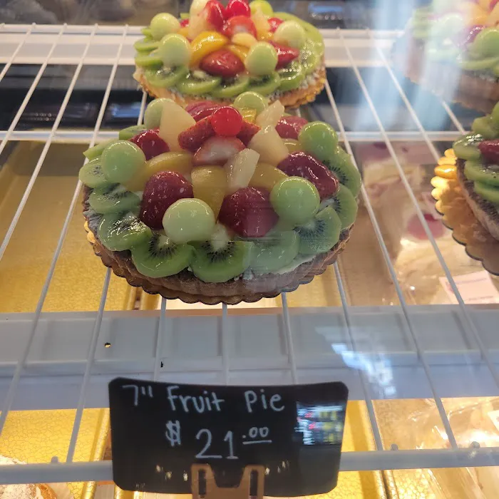 Mey Fung Bakery Picture 3